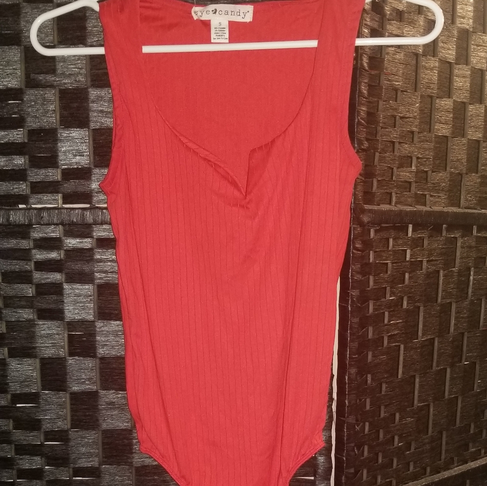 Super cute ladies ribbed body suit